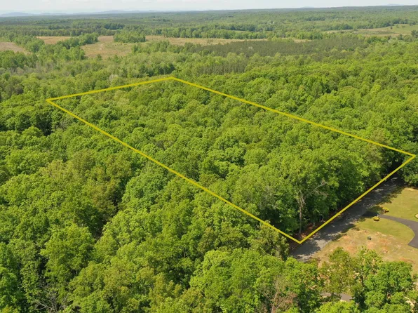 Roundabout Rd, Louisa, VA 23093