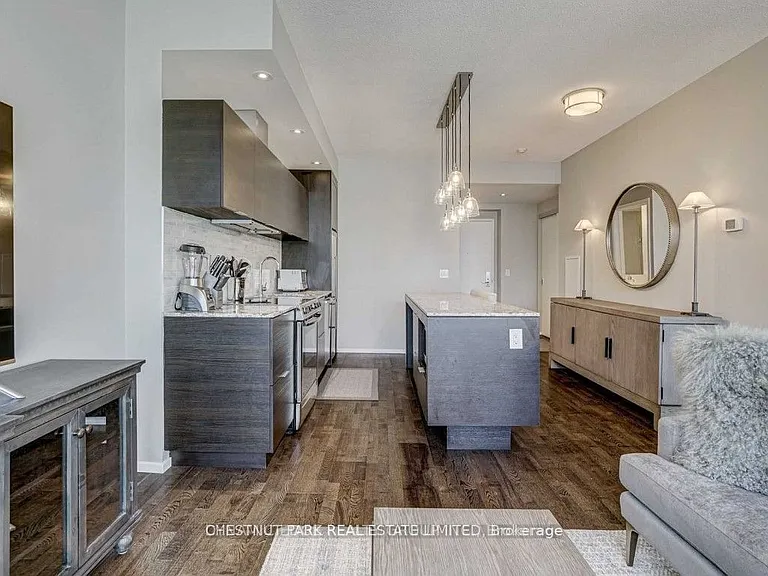 8 Charlotte St #2904 — Photo 7