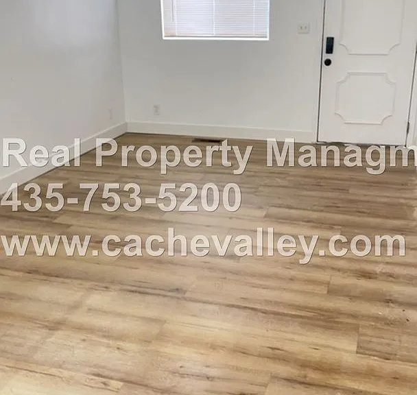 551 Dee Ave #1-4 — Photo 1