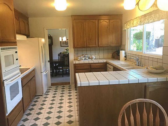 5th image of 1311 Nancarrow Way