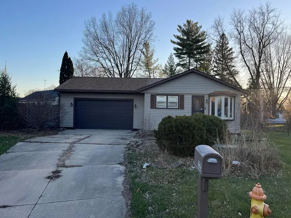 320 Midwestern Dr, Ottawa, IL 61350