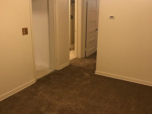 5th image of 501 N East St