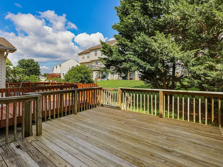 158 Sara Ln — Photo 27