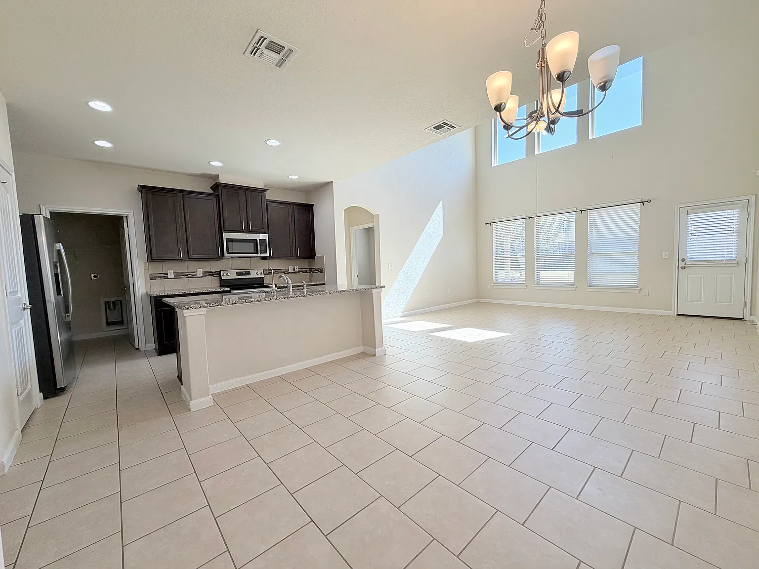 5910 Bridle Bnd — Photo 3
