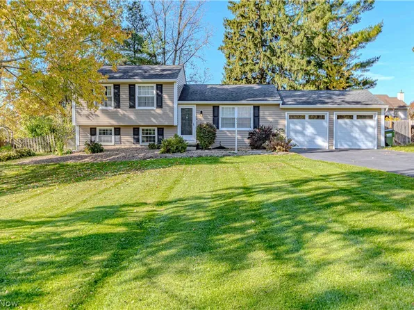 4814 Debbie Dr, Medina, OH 44256