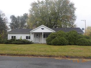 608 E Grant St, Hastings, MI