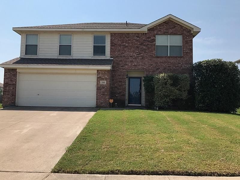 1st image of 210 Christie Ln