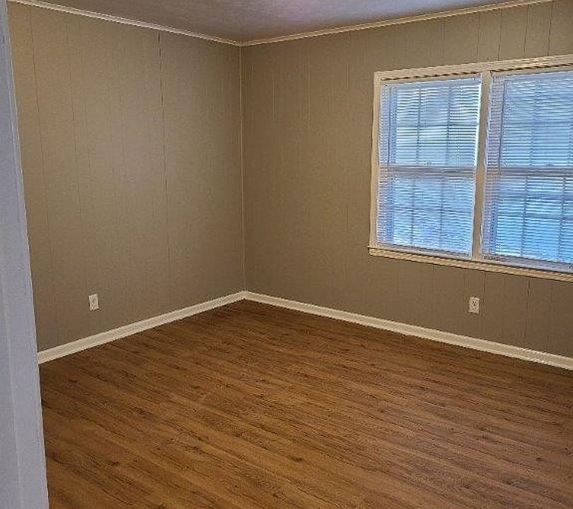 2nd image of 3804 Joest Dr