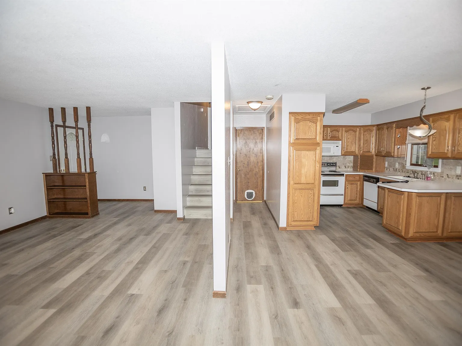223 Mary Drive - 1 — Photo 3