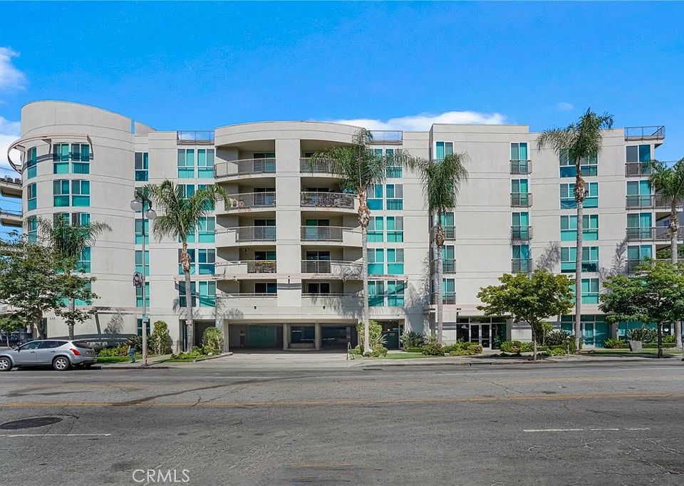 1st image of 267 S San Pedro St Unit 217