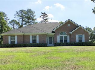 122 Laurel Oak Ln, Warner Robins, GA 31093