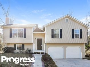 990 S Lassetter Cir, Villa Rica, GA 30180