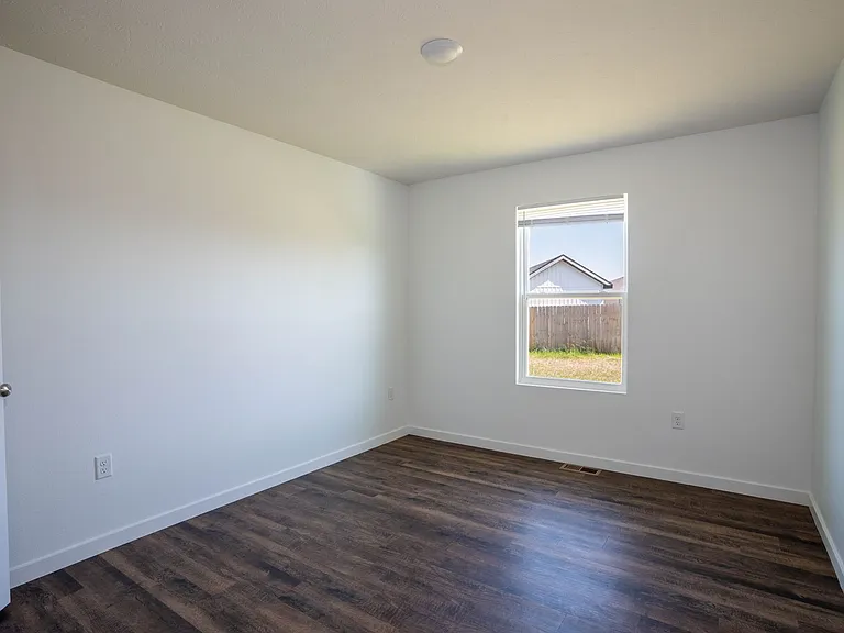 1380 Kay St — Photo 20