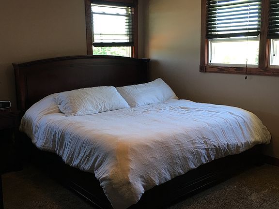 2nd image of 670 Beau Ct APT 2