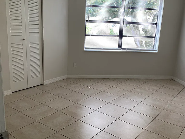 3958 Atrium Dr — Photo 52