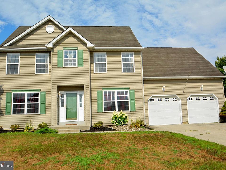 1st image of 111 Green Meadow Cir