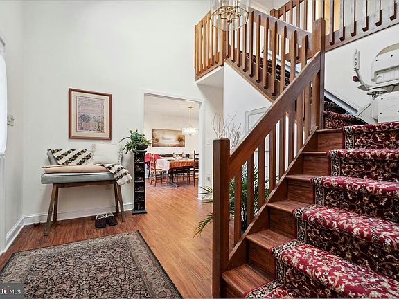4th image of 506 Hogan Ct