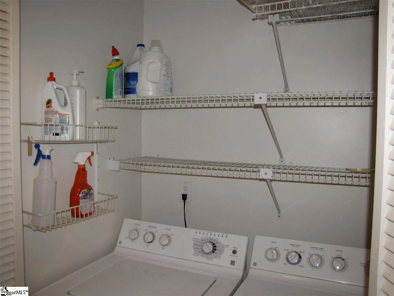 2 bed, 1.5 bath, 1183 sqft, $1,625 — Photo 3
