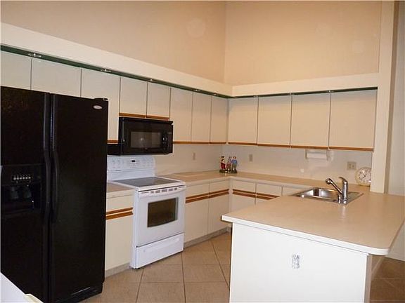 3rd image of 3756 Terrywood Dr APT D