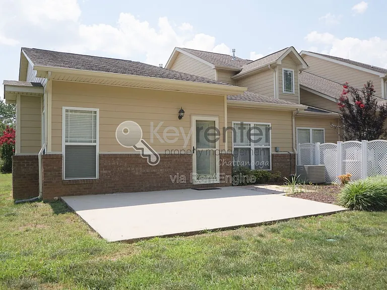 5410 Mandarin Cir — Photo 22
