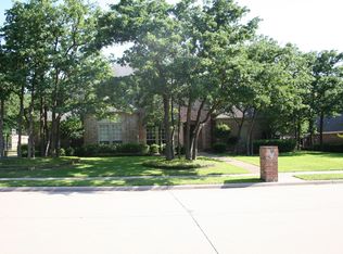 4 Wellington Oaks Cir, Denton, TX 76210