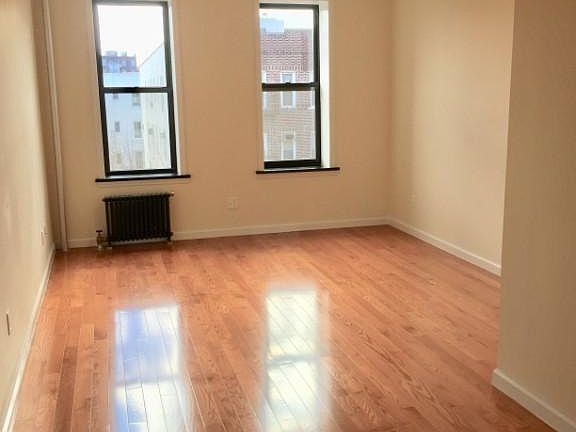 3rd image of 7602 21st Ave APT 3L