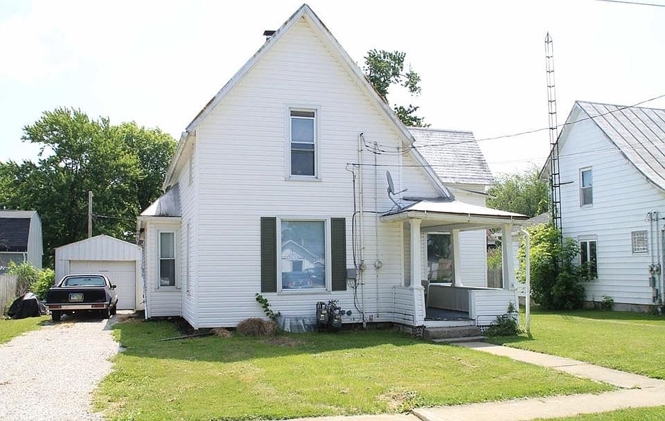 1st image of 45 Oak St