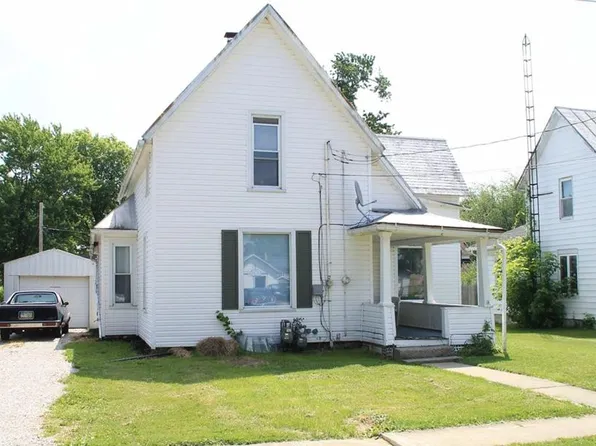 45 Oak St, Shelby, OH 44875