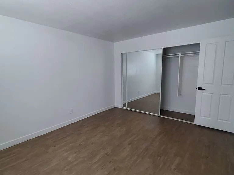 Mountain View Condos — Photo 48