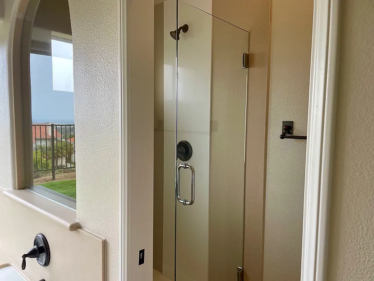 Primary shower
