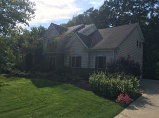 10488 Rocking Horse Trl, Kirtland, OH 44094