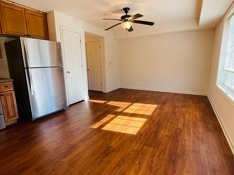 1439 Taylor Grove Ln #1 — Photo 6