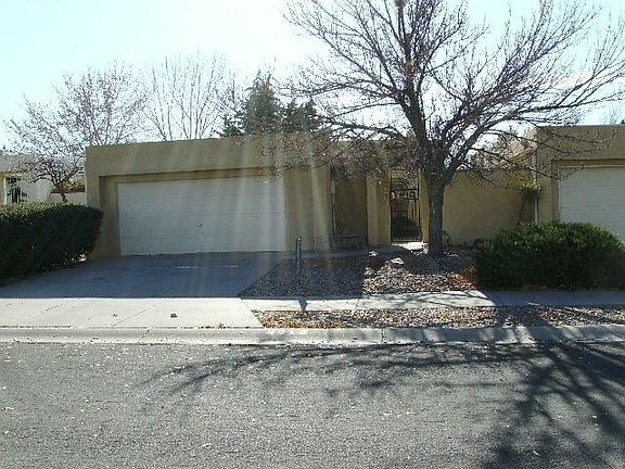 2nd image of 4912 Casa Del Oso NE