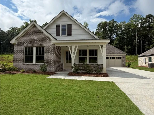 1878 Shadow Bend Ln, Auburn, AL 36830