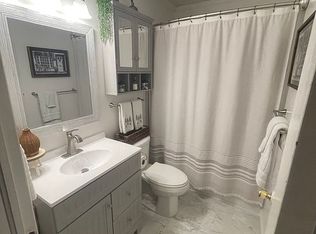 452 Riverside St, Pendleton, SC 29670