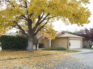 10404 Schenley Park Dr NE, Albuquerque, NM 87123