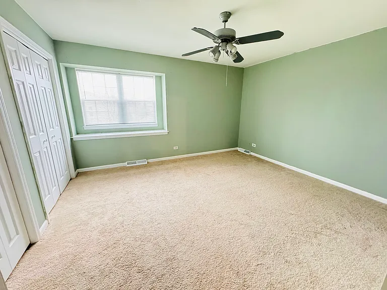 724 Marilyn Ave — Photo 8