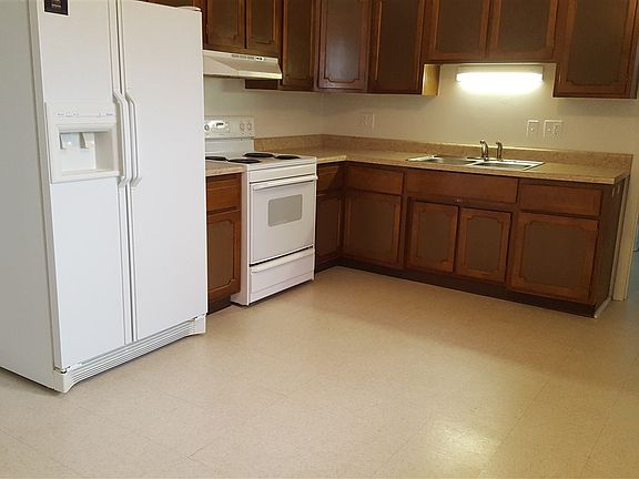 3rd image of 2522 Corby Dr