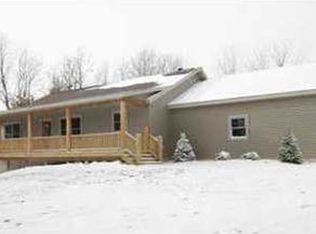 13960 Winter Valley Dr NE, Cedar Springs, MI 49319