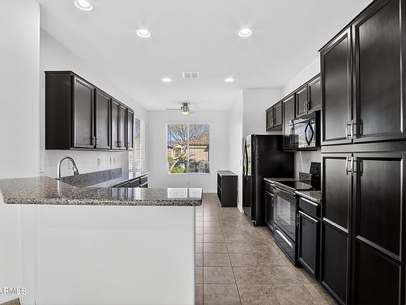 3rd image of 22625 W MORNING GLORY Street