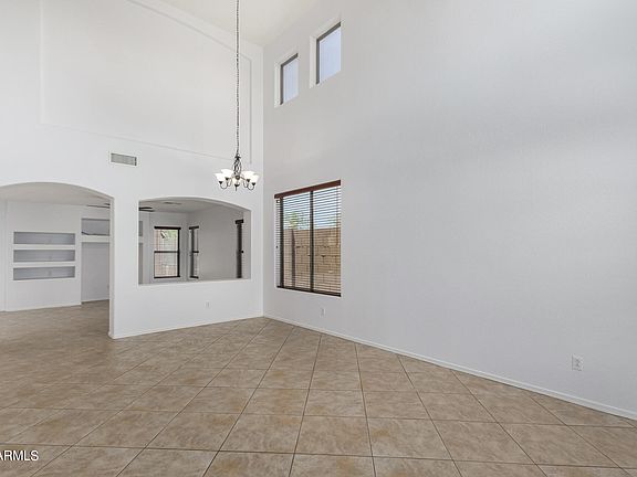 4th image of 4705 E WOBURN Lane