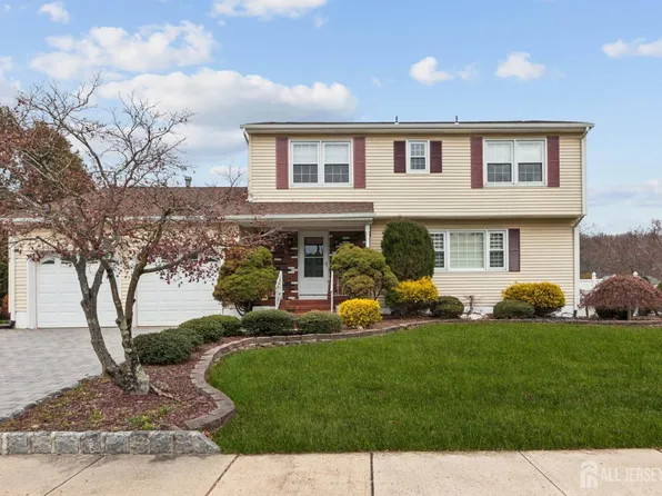 2 Tiby Pl, Monmouth Junction, NJ 08852