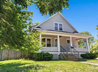 1452 Harvey St, Green Bay, WI 54302