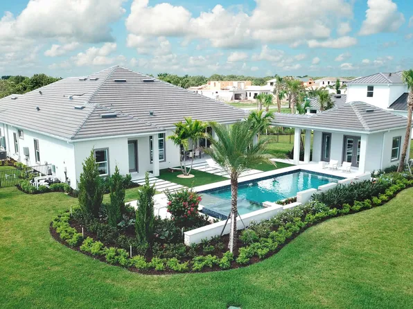 20128 SE Bridgewater Drive, Jupiter, FL 33458