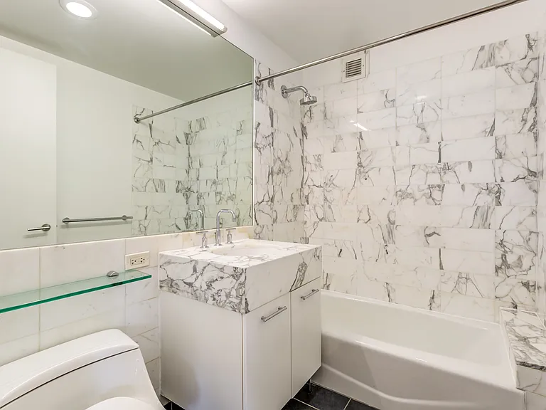 9 W 31st St #30D — Photo 13