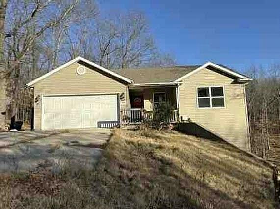 1st image of 257 Mulberry Ln