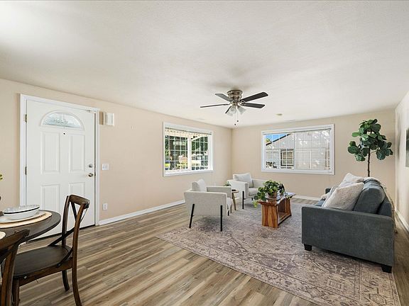 5th image of 2304 Humphreys St