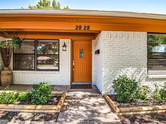2nd image of 2828 Clearbrook Dr