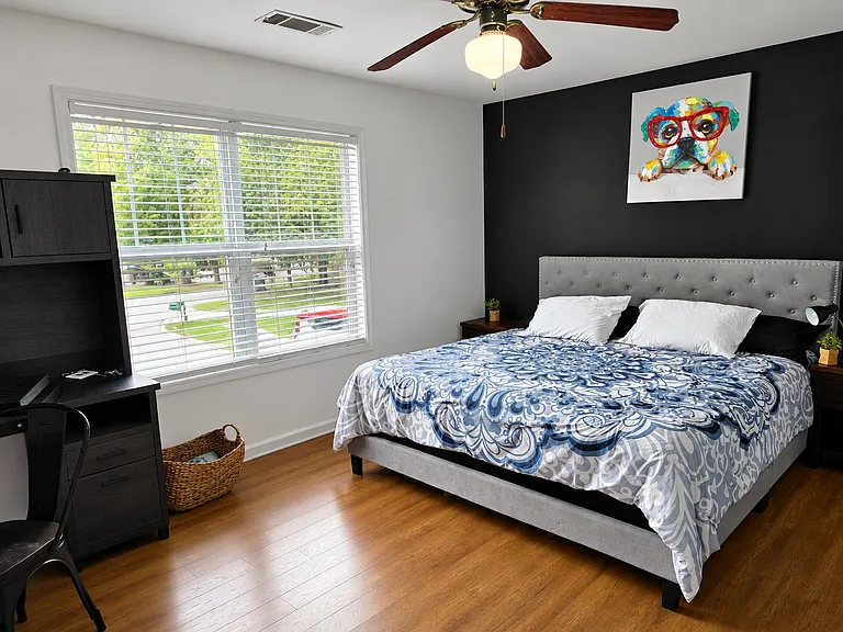 760 Vine St — Photo 14