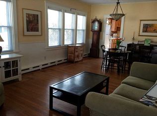 72 Mason Ave, Cranston, RI 02910